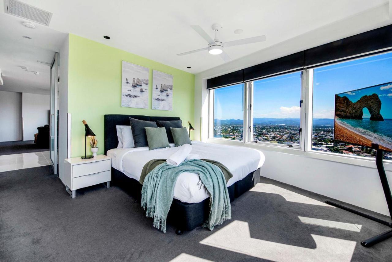 Q Tower At Surfers Paradise - Self Contained Apartments Gold Coast Ngoại thất bức ảnh
