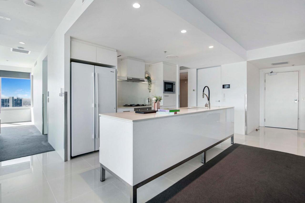 Q Tower At Surfers Paradise - Self Contained Apartments Gold Coast Ngoại thất bức ảnh