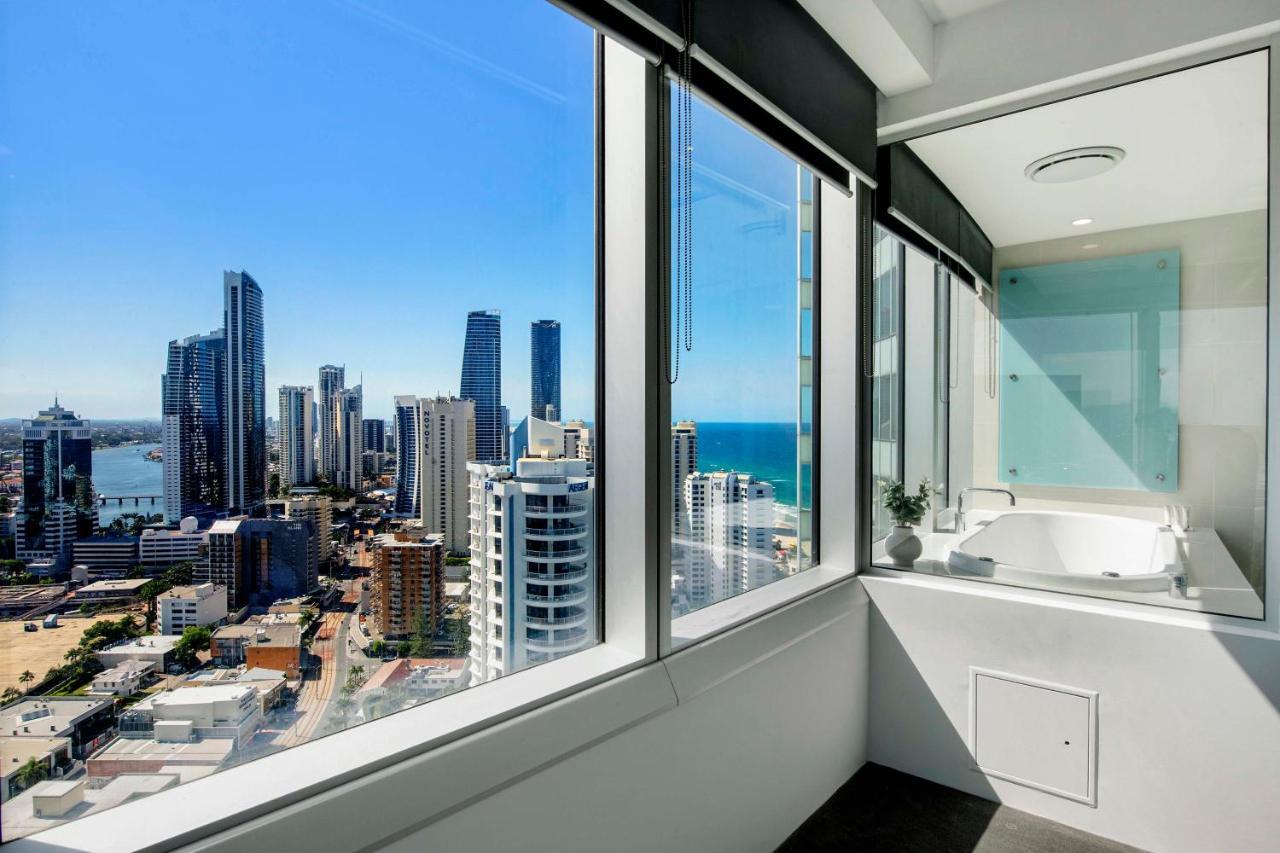 Q Tower At Surfers Paradise - Self Contained Apartments Gold Coast Ngoại thất bức ảnh