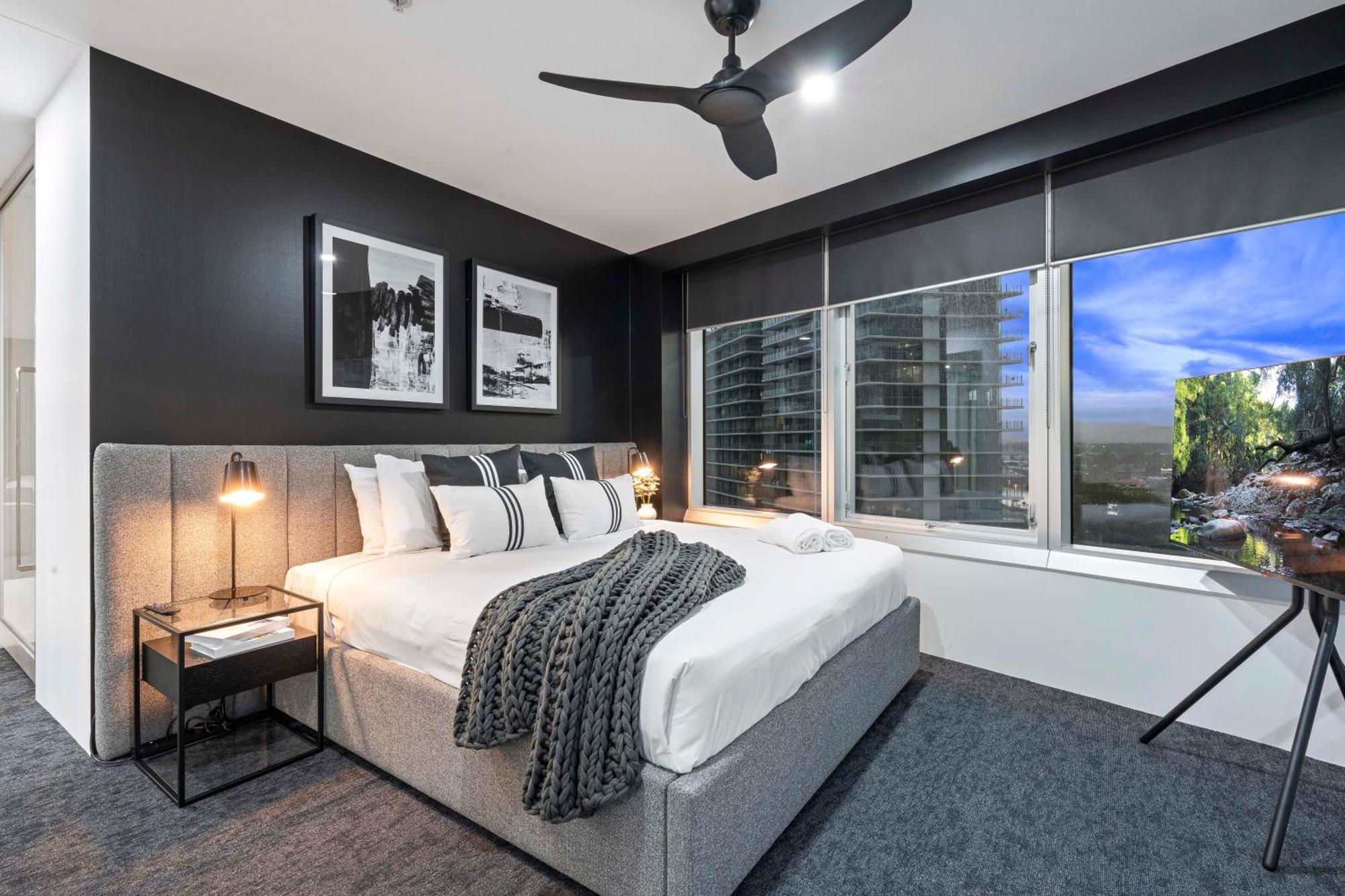 Q Tower At Surfers Paradise - Self Contained Apartments Gold Coast Ngoại thất bức ảnh