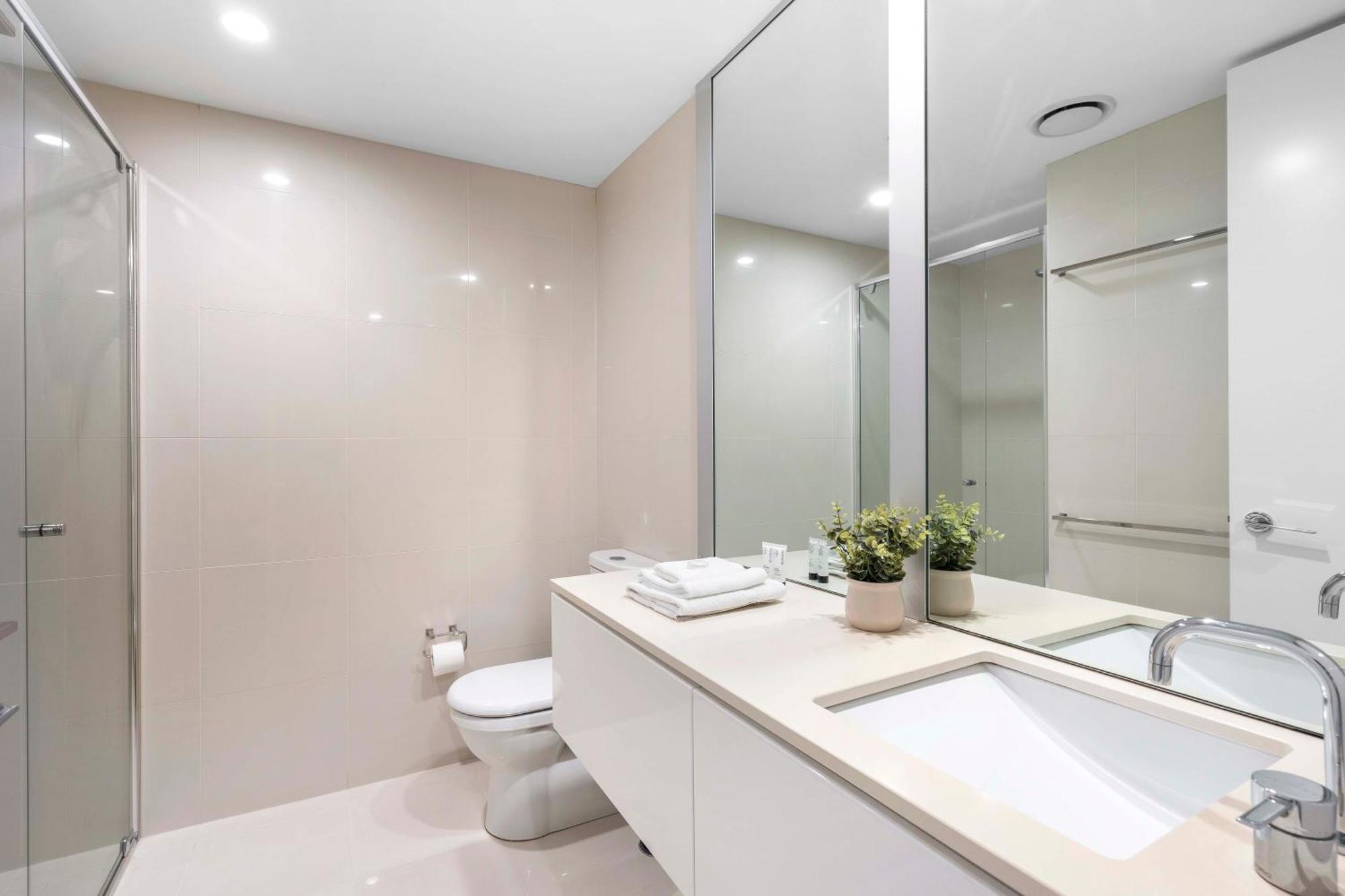 Q Tower At Surfers Paradise - Self Contained Apartments Gold Coast Ngoại thất bức ảnh