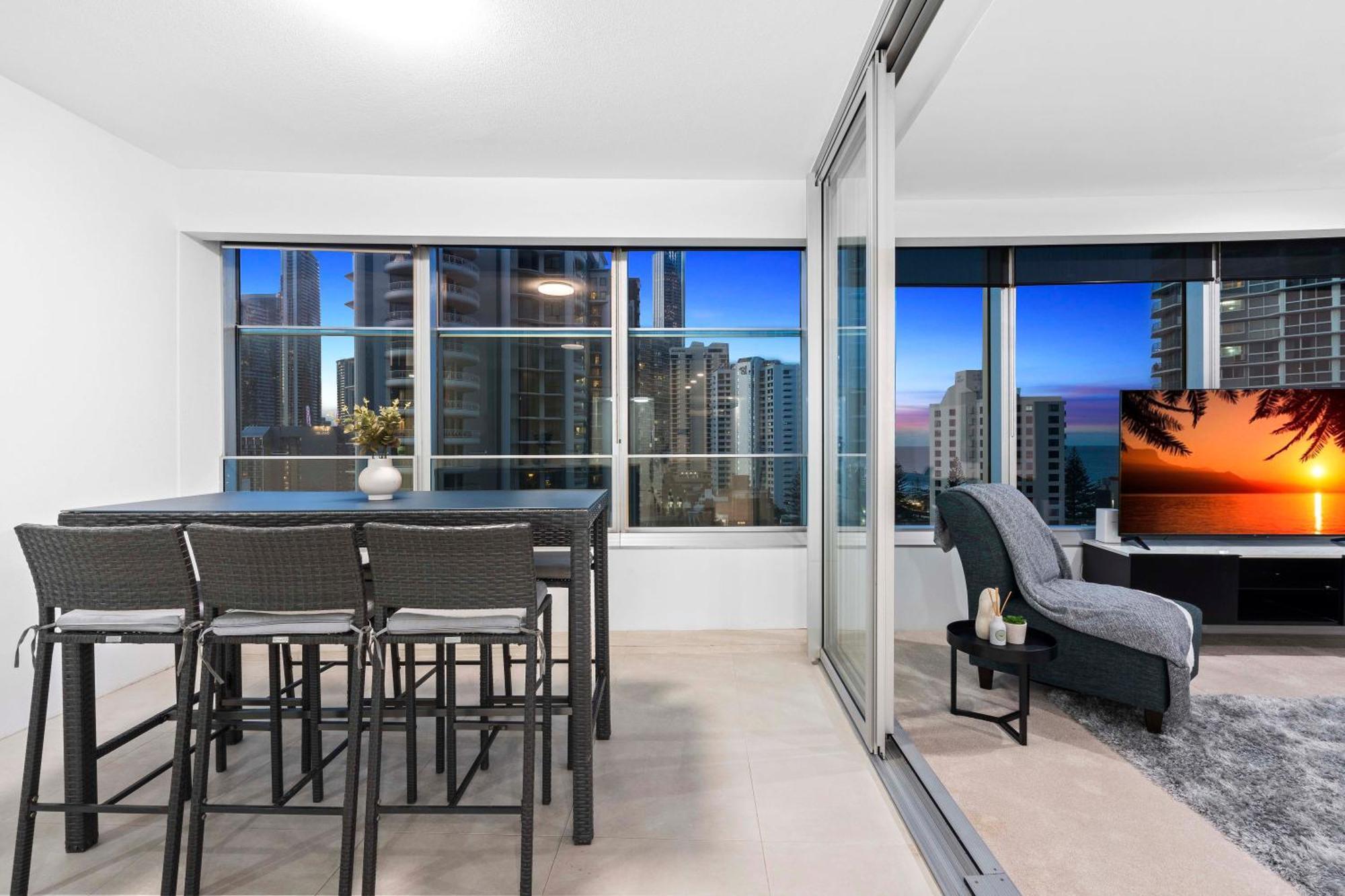 Q Tower At Surfers Paradise - Self Contained Apartments Gold Coast Ngoại thất bức ảnh