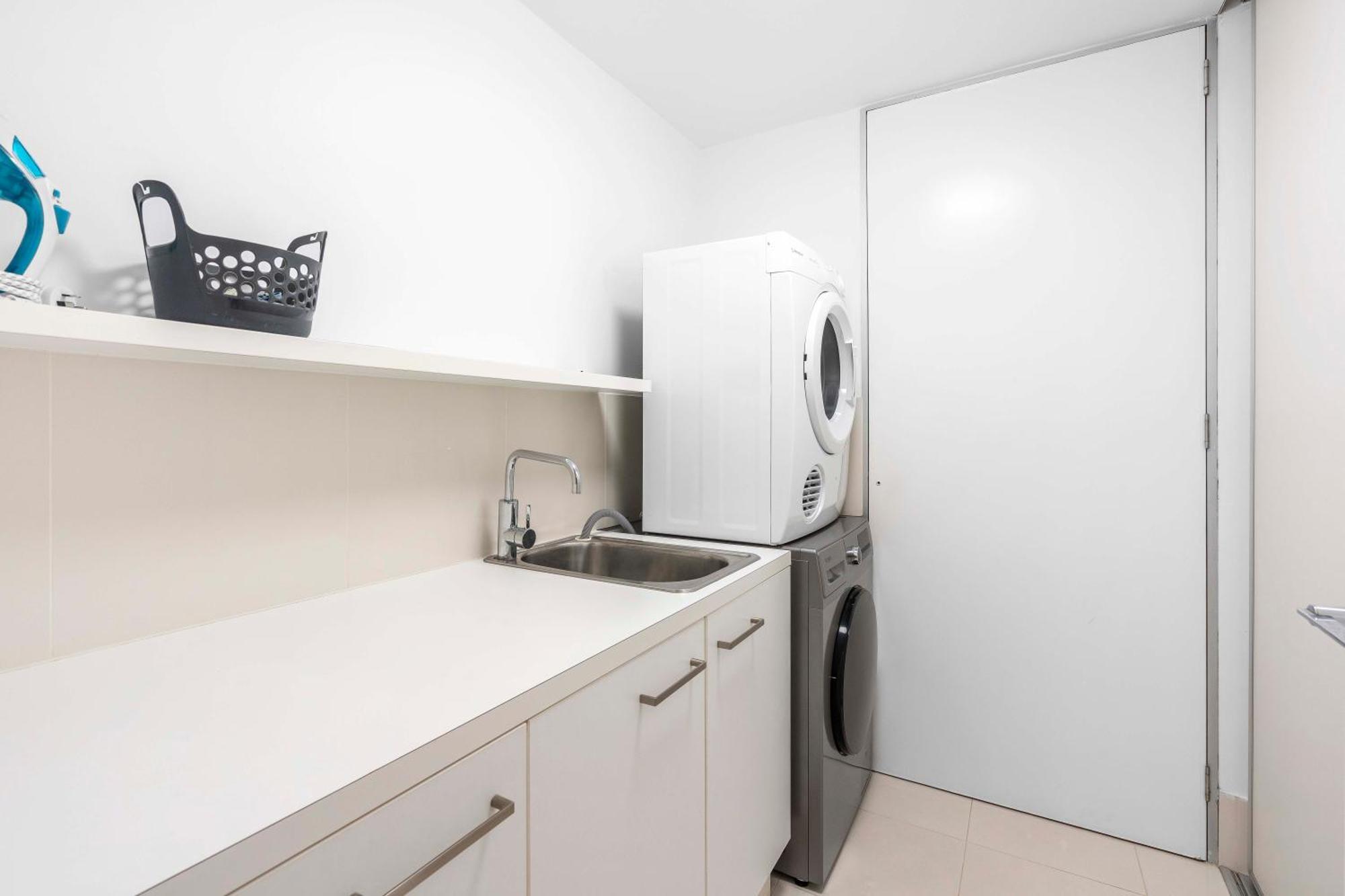 Q Tower At Surfers Paradise - Self Contained Apartments Gold Coast Ngoại thất bức ảnh